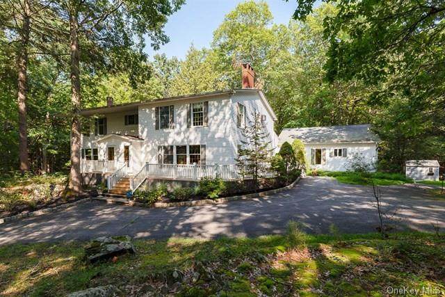 52 Pine Woods Road - Photo 1