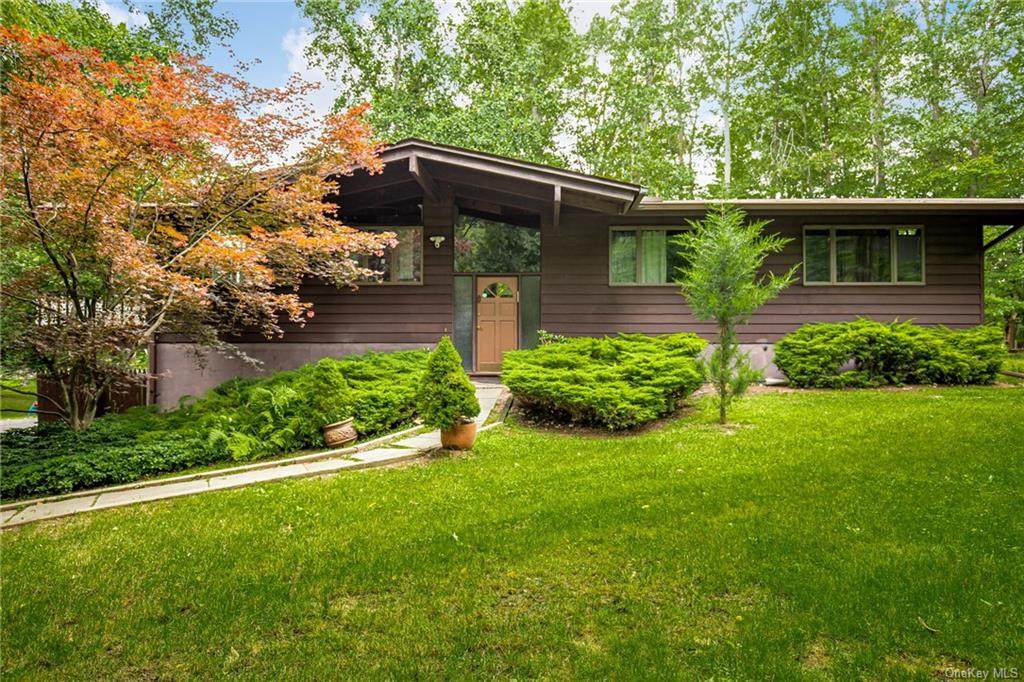 9 Galileo Court - Photo 1