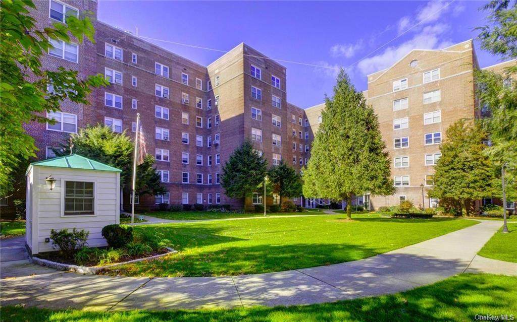 90 Bryant Avenue - Photo 1