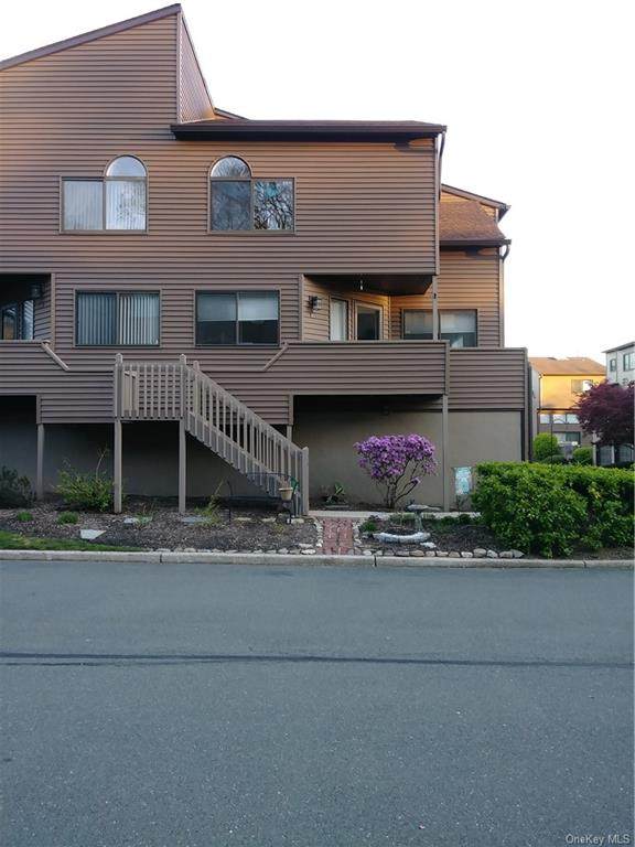 10 Linden Lane - Photo 1