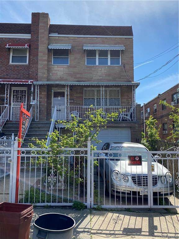 3200 Hering Avenue - Photo 1