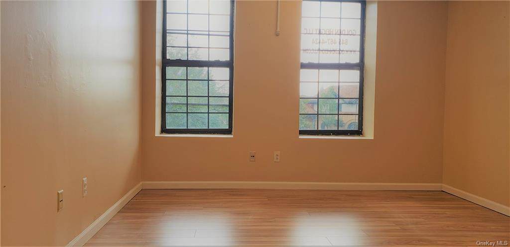 90 North Street - Photo 1