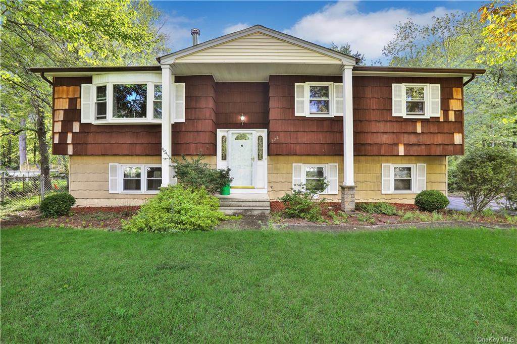 222 Summit Drive - Photo 1