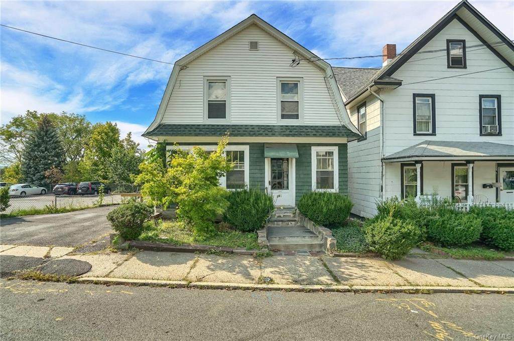 26 1/2 Ridge Street - Photo 1