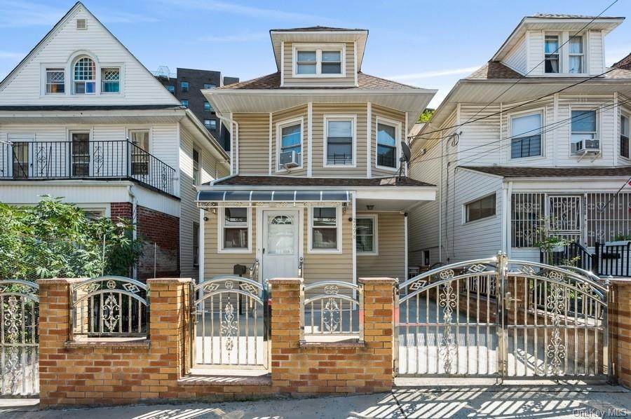 2698 Heath Avenue - Photo 1