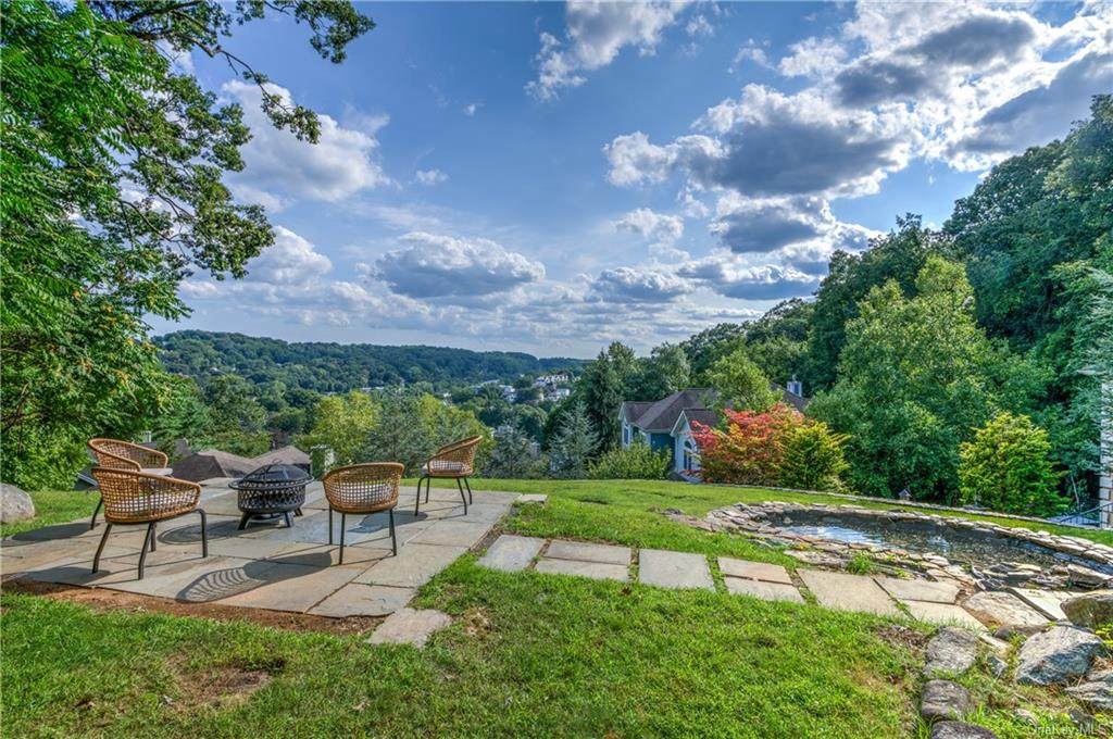 26 Lewis Avenue - Photo 1