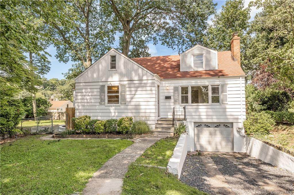 549 Westchester Avenue - Photo 1