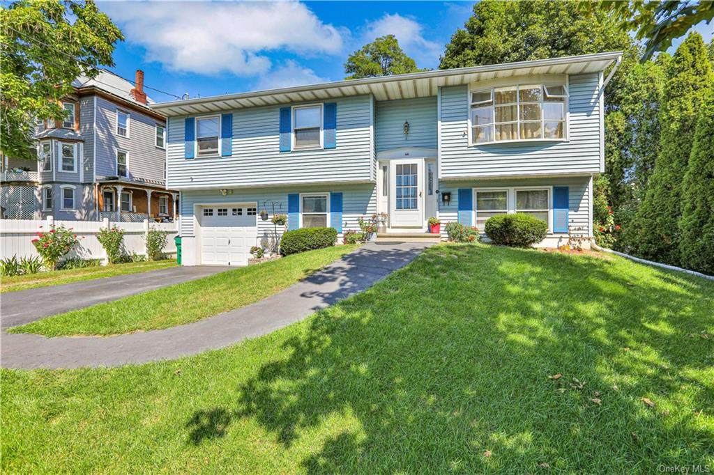 44 Beacon Street - Photo 1