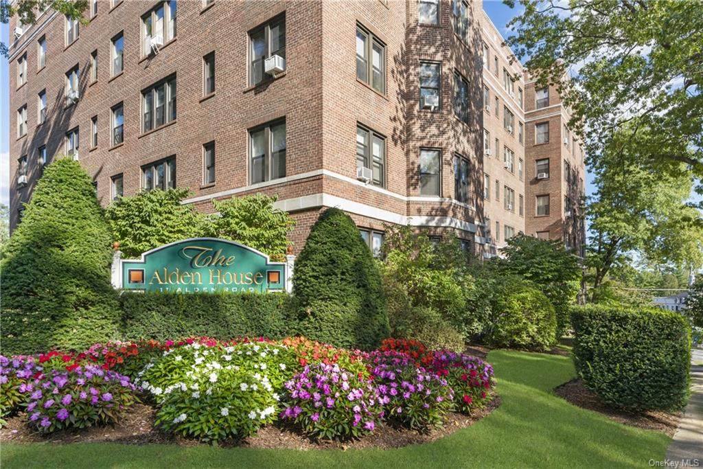 11 Alden Road - Photo 1
