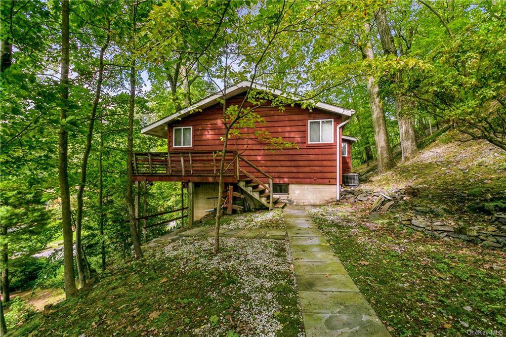 11 Quarry Lane - Photo 1