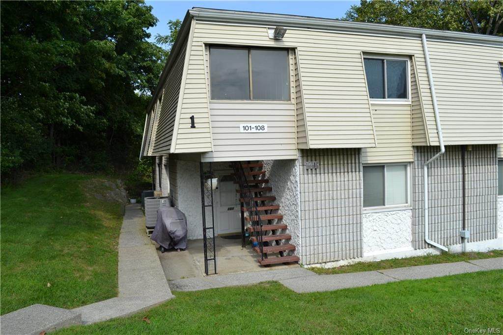 105 Baldwin Lane - Photo 1