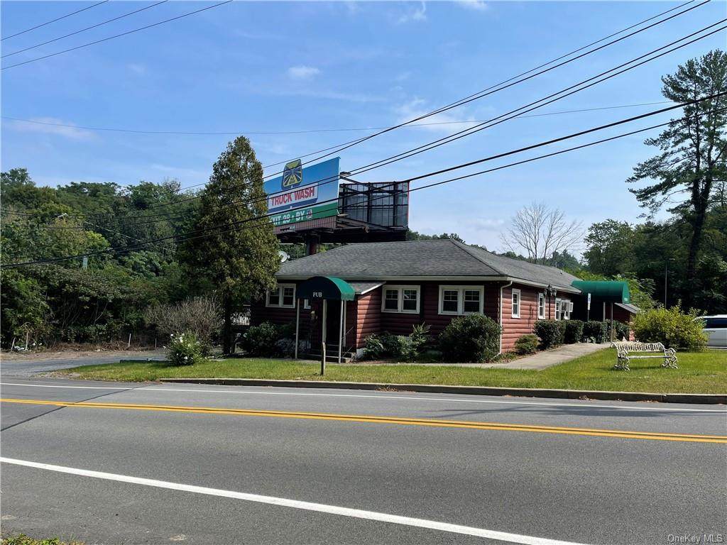 83, 85, 87 Maple Avenue - Photo 1
