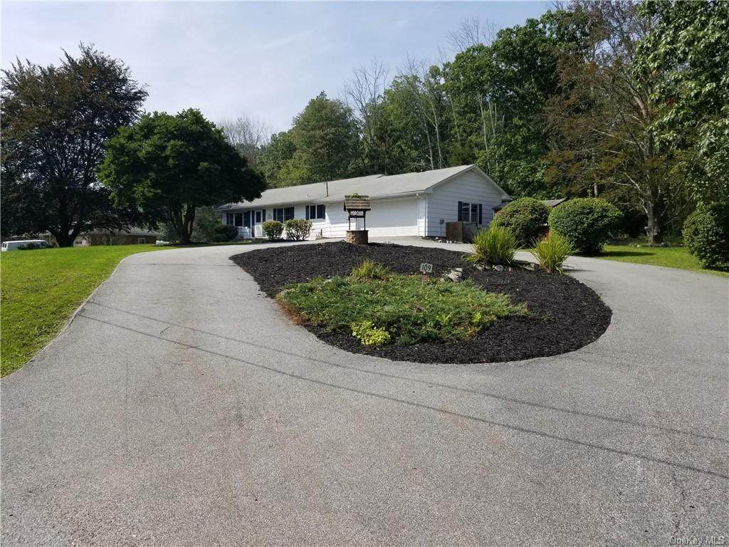 109 Reinhardt Road - Photo 1
