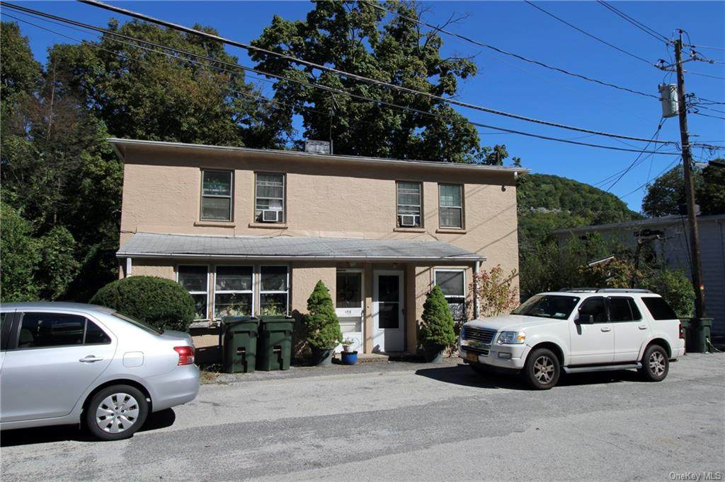 12 South Side Place - Photo 1