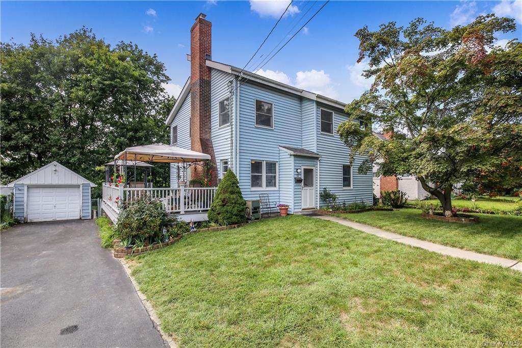 15 Young Avenue - Photo 1
