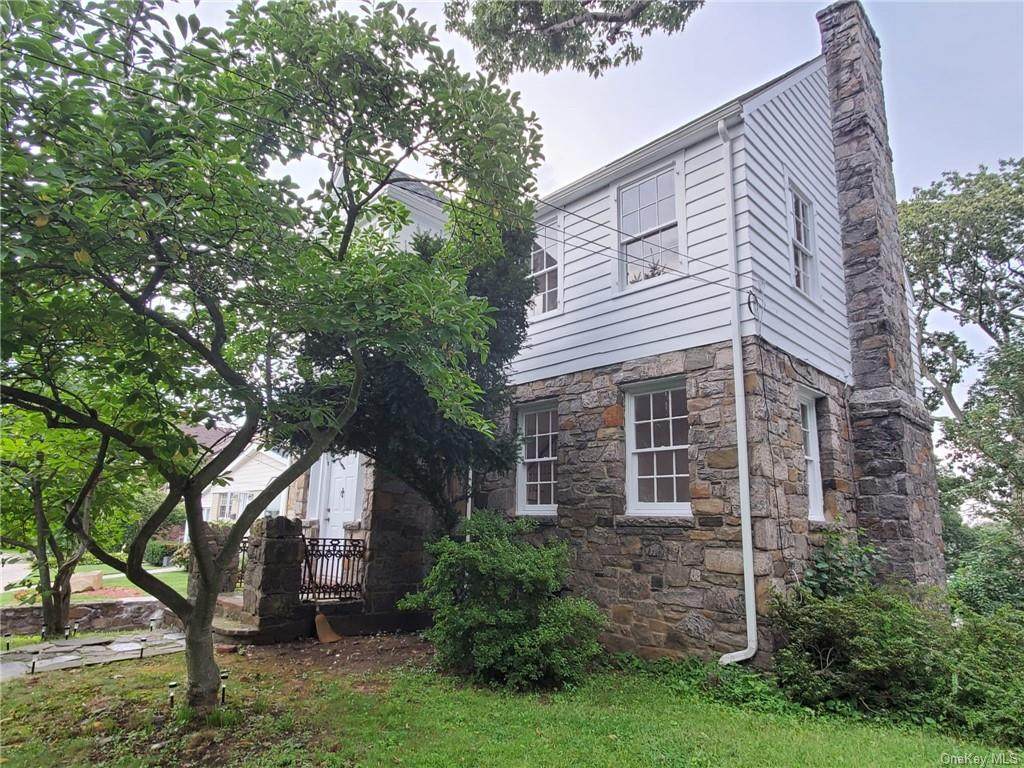 26 Hillcrest Avenue - Photo 1