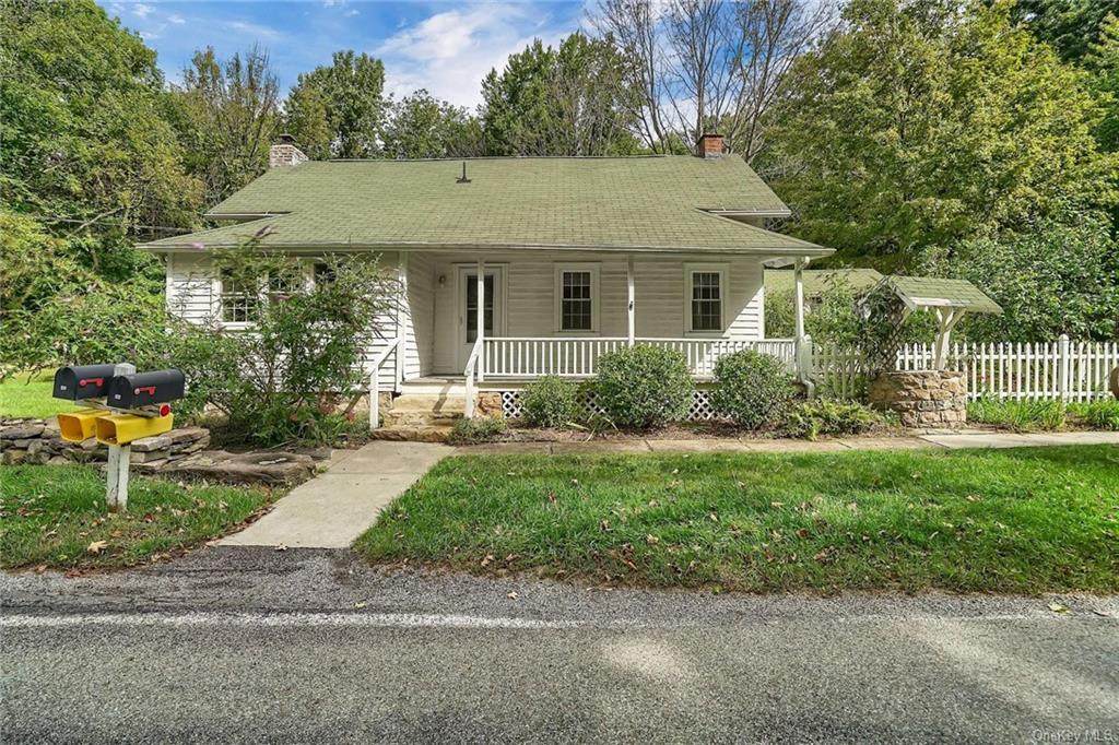 147 Benjamin Meadow Road - Photo 1