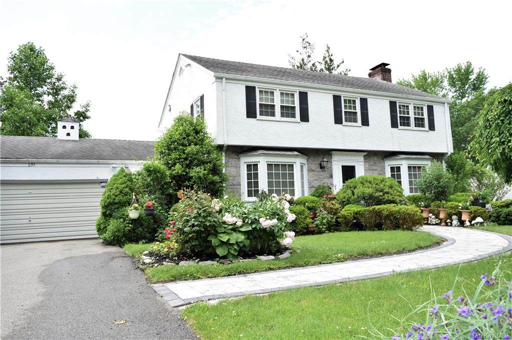 130 Stevens Avenue - Photo 1