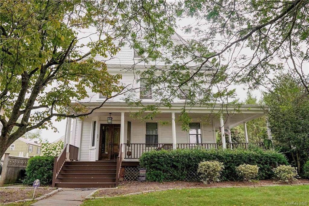 52 Neptune Avenue - Photo 1