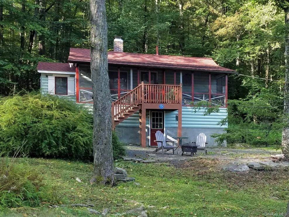 174 Hartwood Drive - Photo 1