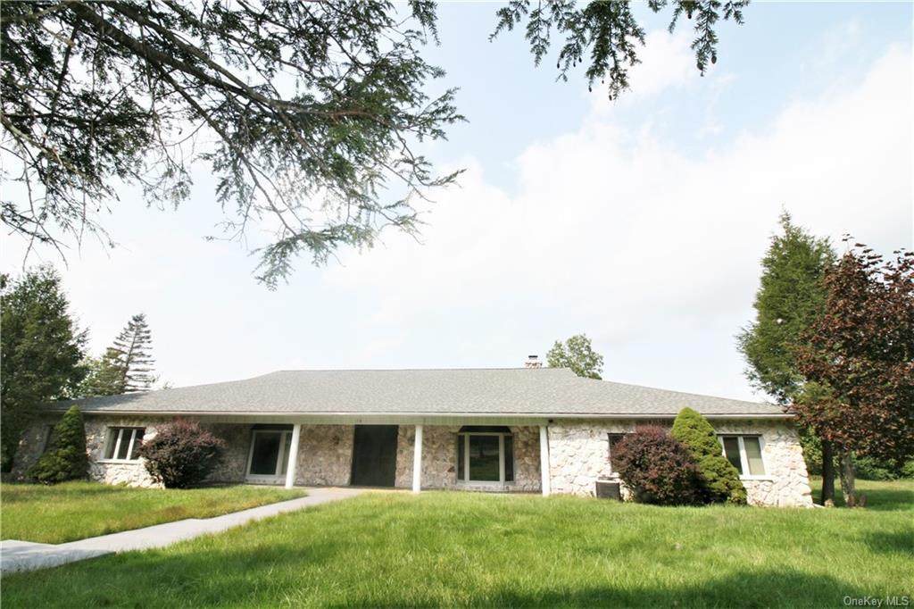 128 Wood Oak Drive - Photo 1