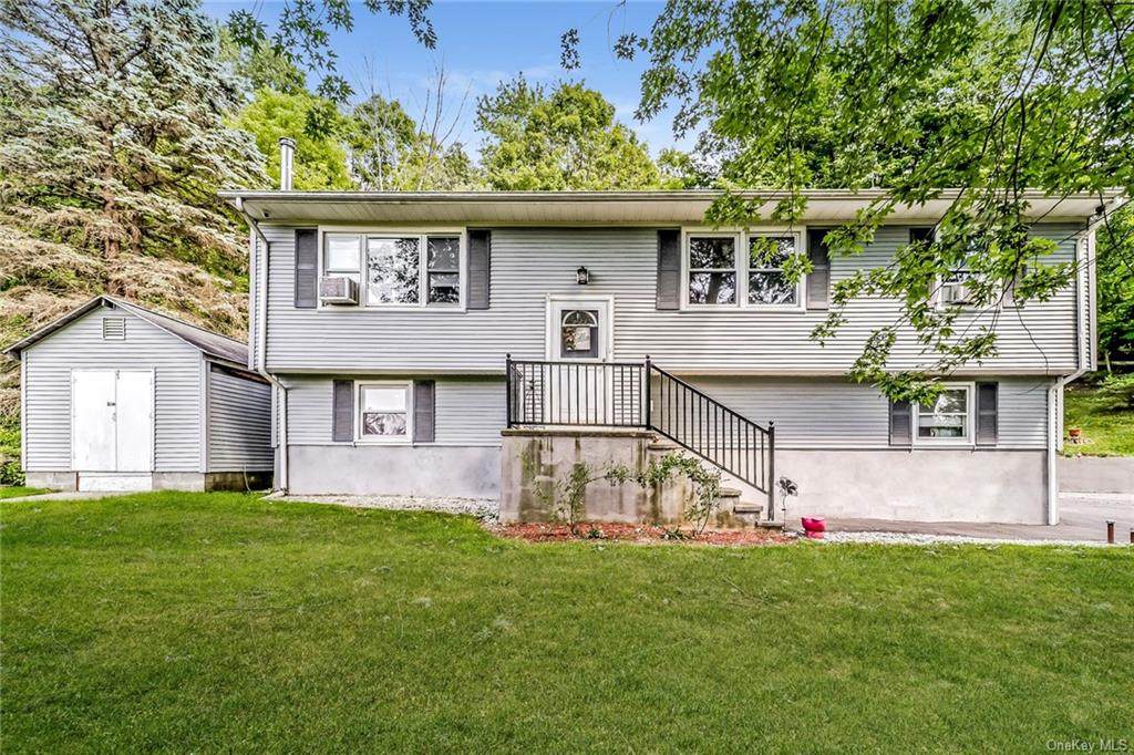 140 Barrett Hill Road - Photo 1