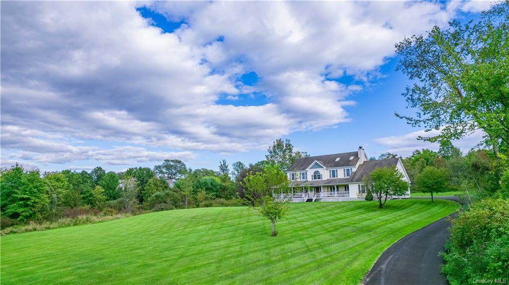 4 Hawk Hill Road - Photo 1