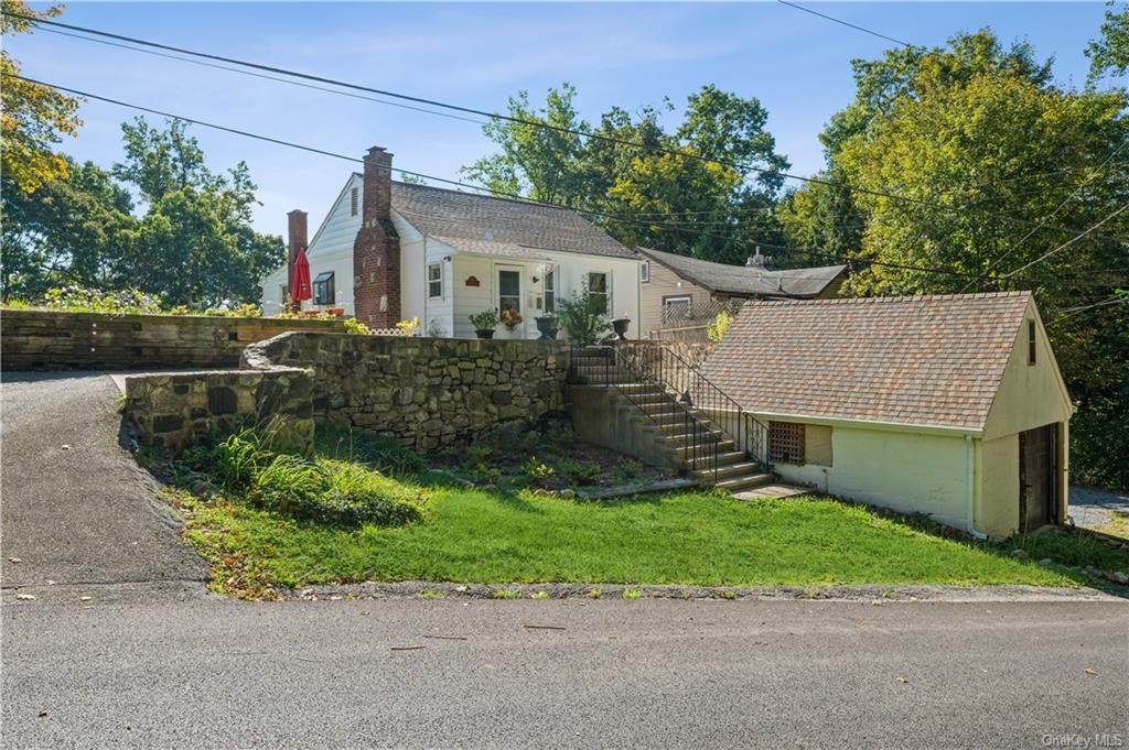 349 Lake Drive - Photo 1