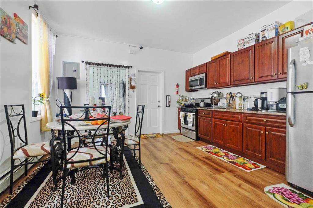 394 Vermont Street - Photo 1