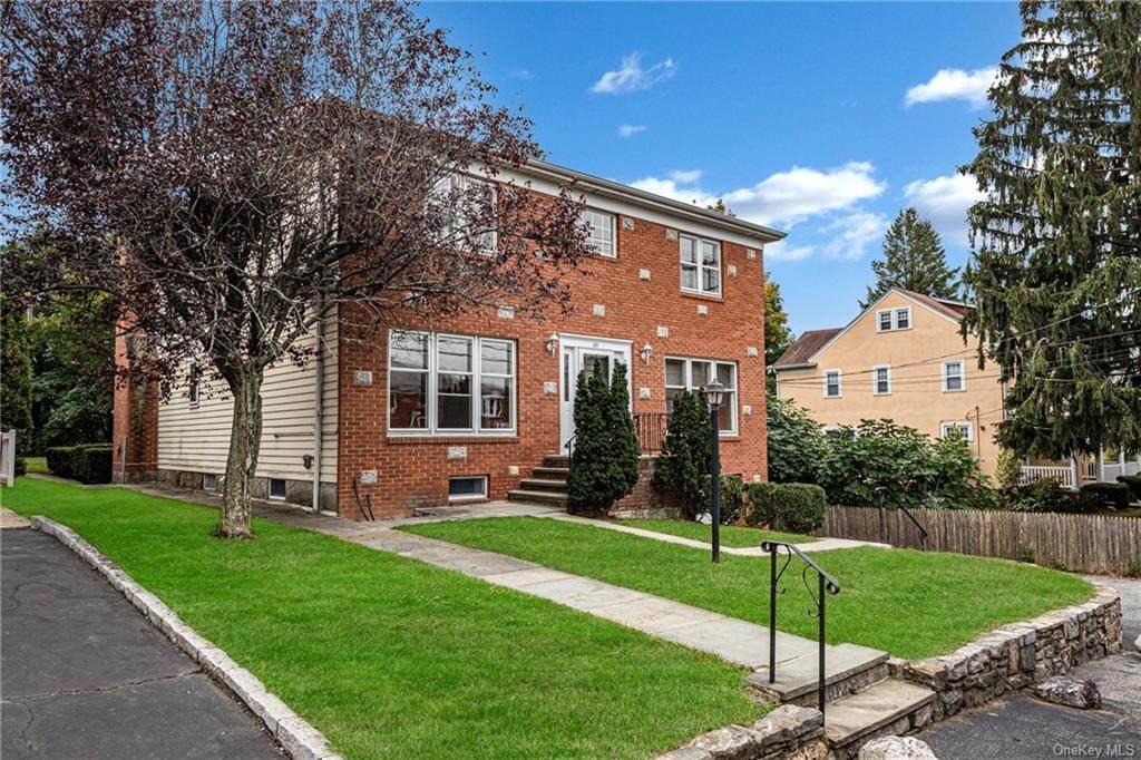 30 Cassilis Avenue - Photo 1