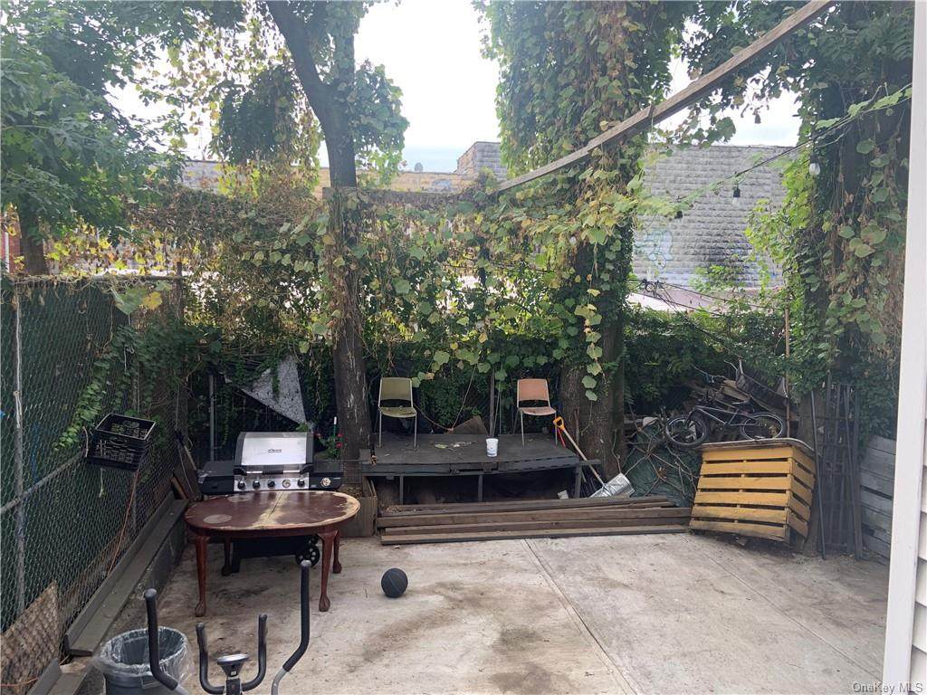 1251 Beach Avenue - Photo 1