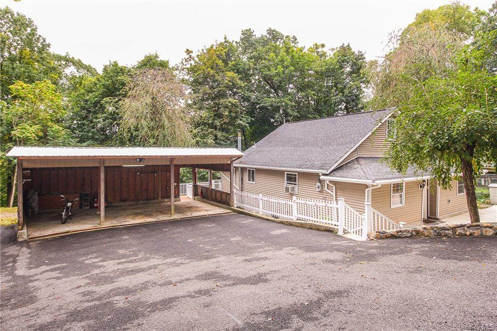 24 Pecoho Road - Photo 1