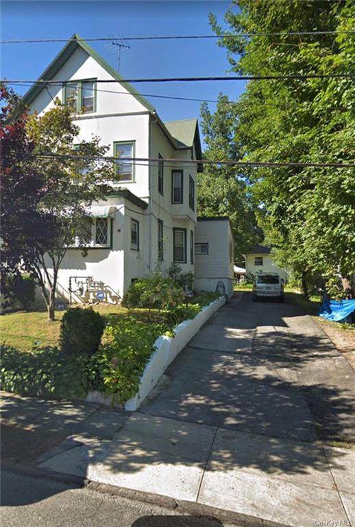 525 5th Street - Photo 1
