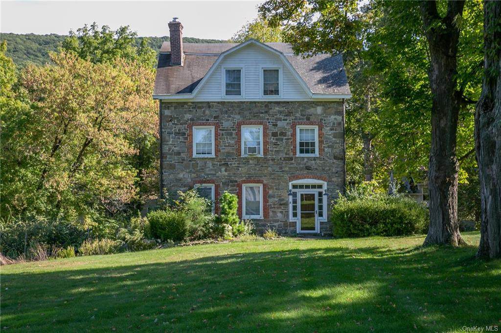 375 Angola Road - Photo 1