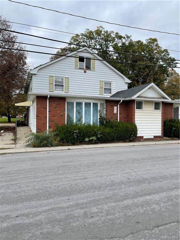 2 Reimer Avenue - Photo 1