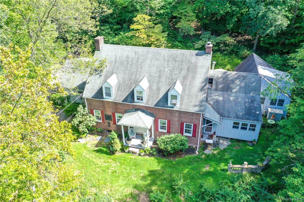31 Mountain Lane - Photo 1