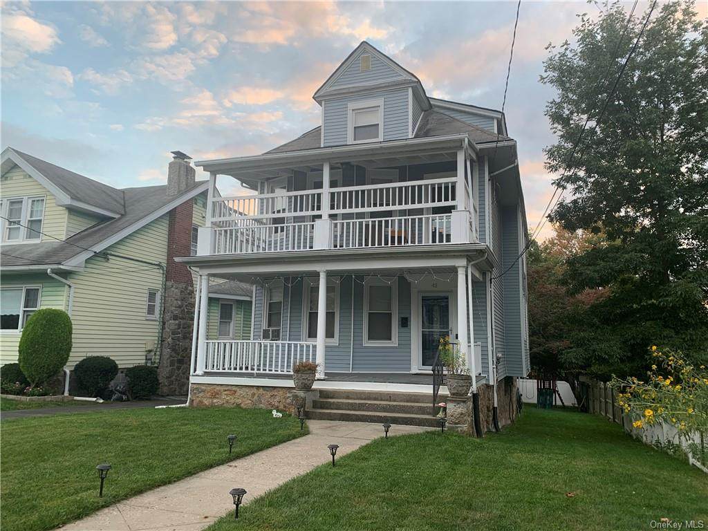 42 Dewey Avenue - Photo 1