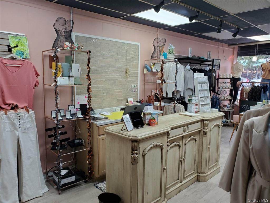 39 Central Avenue - Photo 1