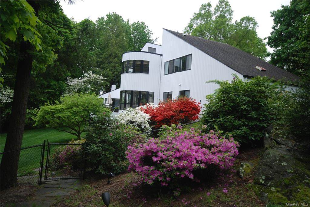 6 Sylvanleigh Road - Photo 1