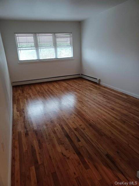 427 Saint Lawrence Avenue - Photo 1