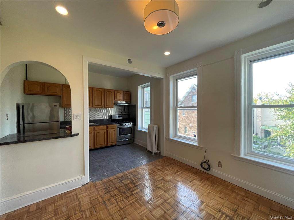 1643 Taylor Avenue - Photo 1