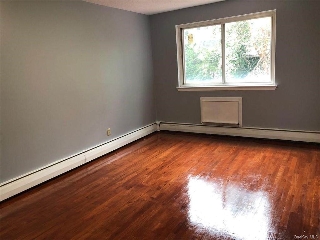 818 Bartholdi Street - Photo 1