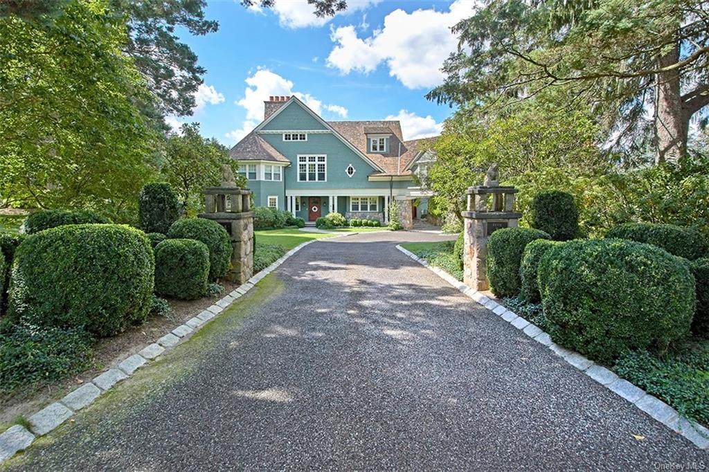 44 Algonquin Drive - Photo 1
