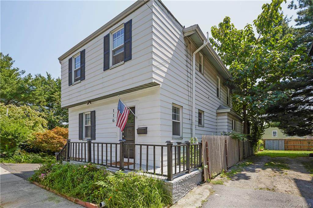 116 Pelham Street - Photo 1