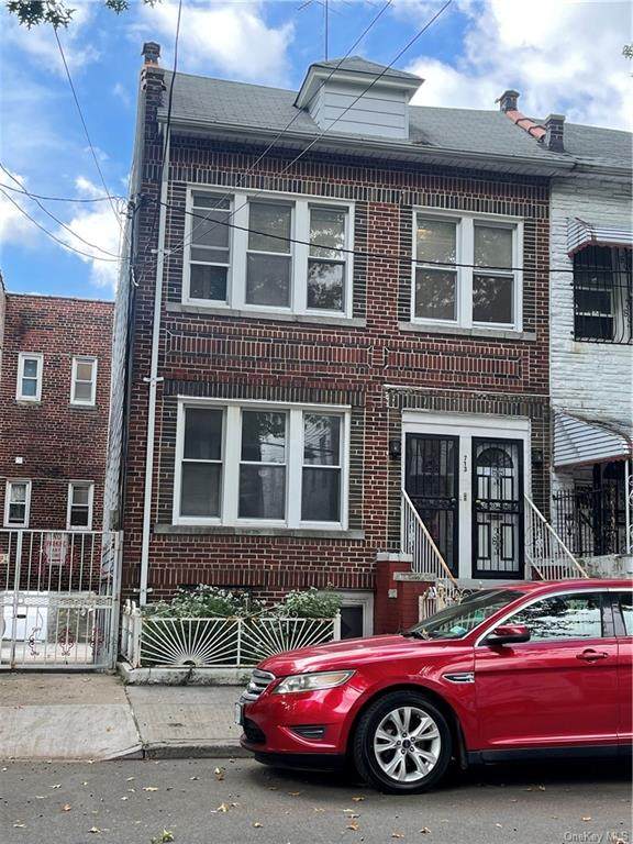 713 Commonwealth Avenue - Photo 1
