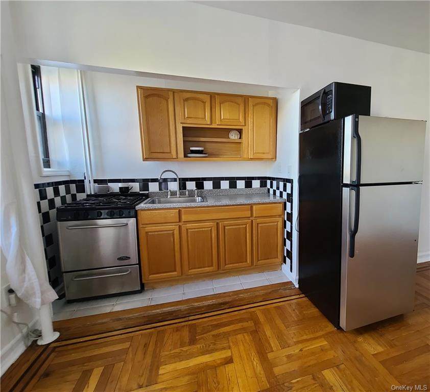 758 Brady Avenue - Photo 1