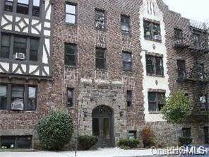 10 Wright Place - Photo 1