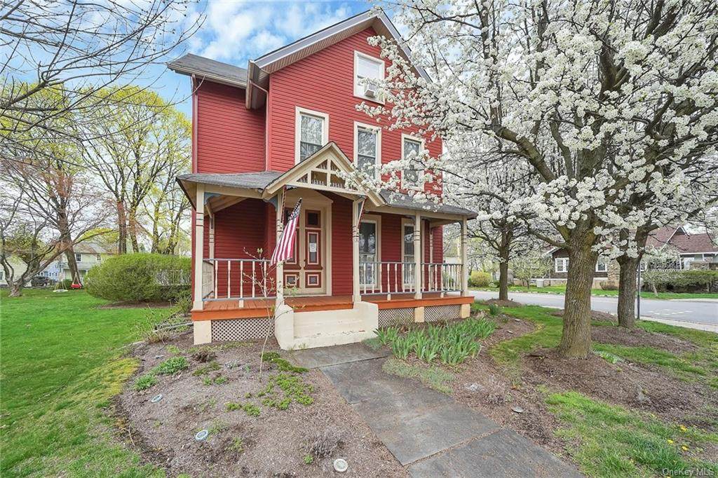 31 Main Street - Photo 1