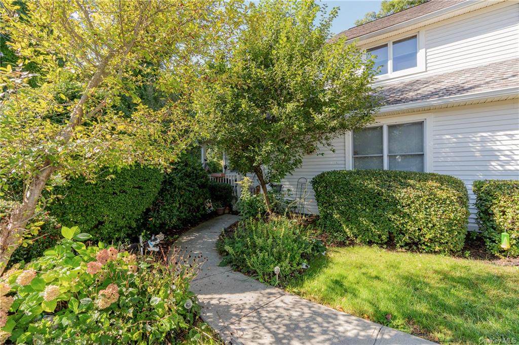 113 Cornwall Meadows Lane - Photo 1