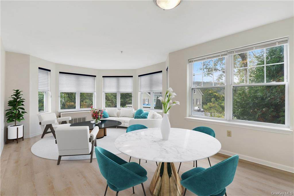 107 Sutton Drive - Photo 1